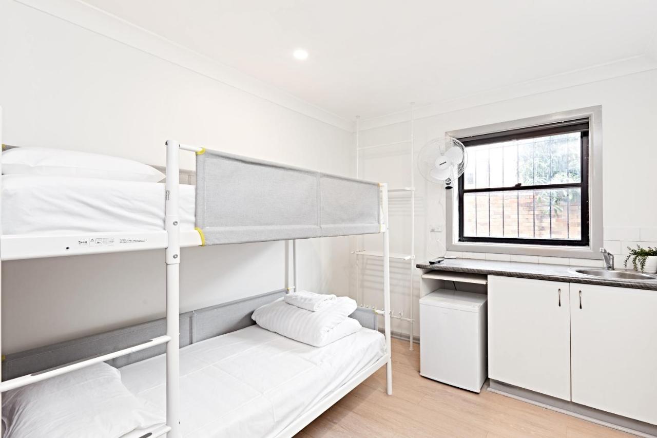 Trademark Hostel *